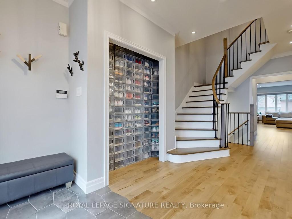 









10


Foxton

Road,
Markham,




ON
L6B 0A9

