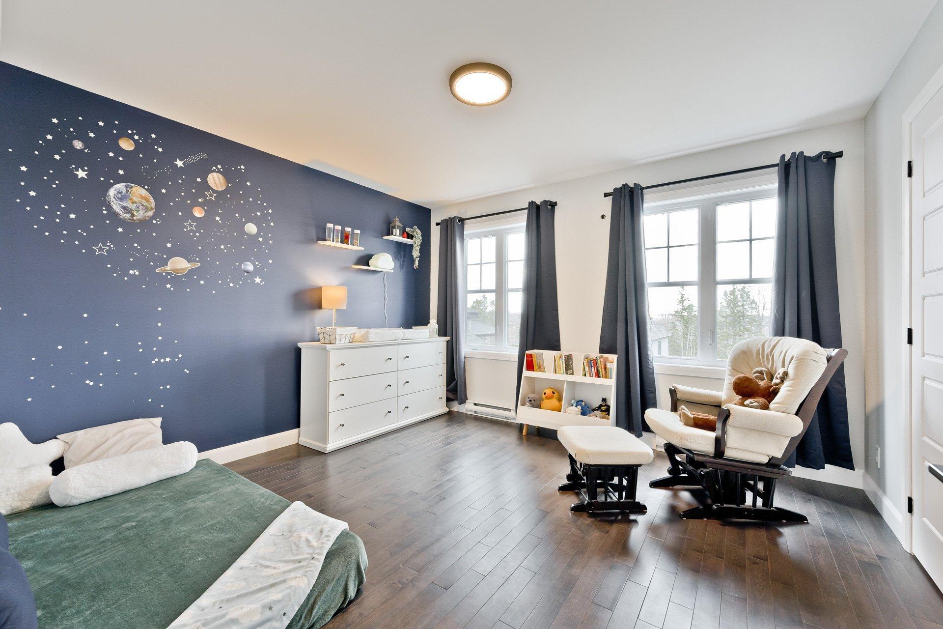 









766


Rue Mcauley

,
Coaticook,




QC
J1A0C1

