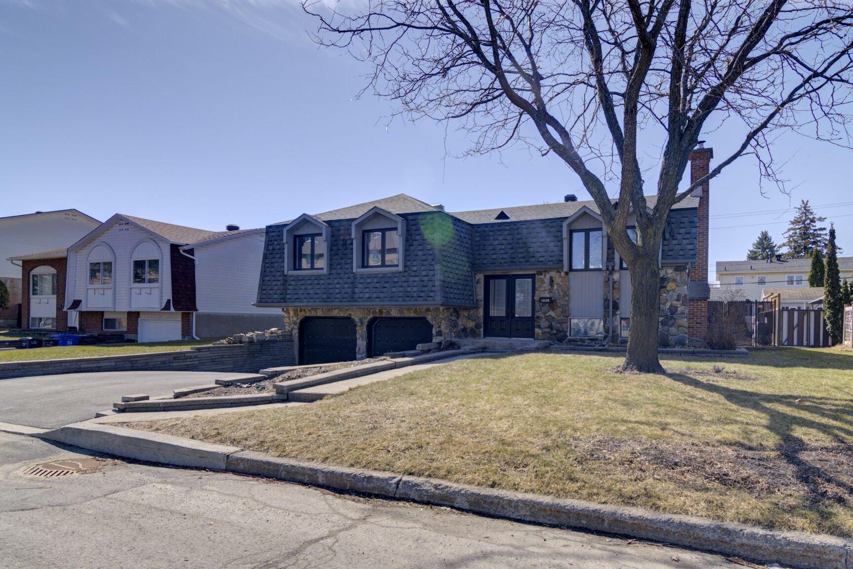 









1830


Rue Therrien

,
Brossard,




QC
J4W2J7

