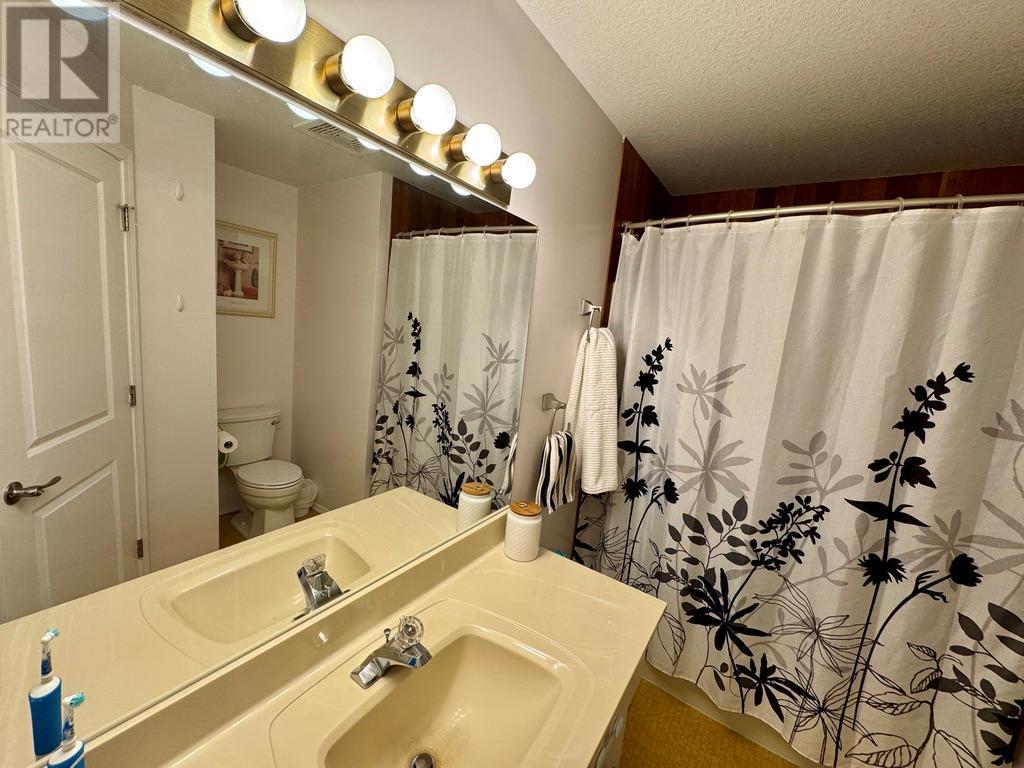 












1708 CEDARWOOD Court

,
Dawson Creek,




British Columbia
V1G4L8

