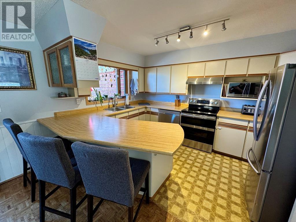 












1708 CEDARWOOD Court

,
Dawson Creek,




British Columbia
V1G4L8

