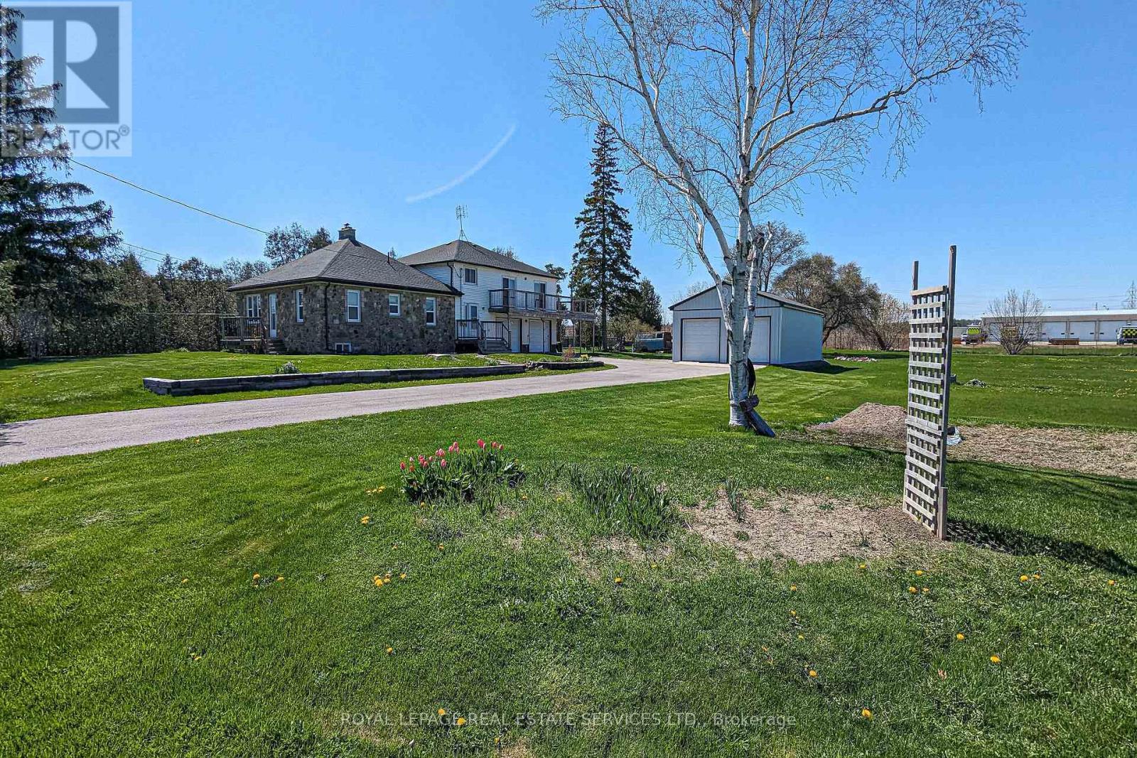 












3029 BURNHAMTHORPE ROAD W

,
Milton,




Ontario
L9T5S2

