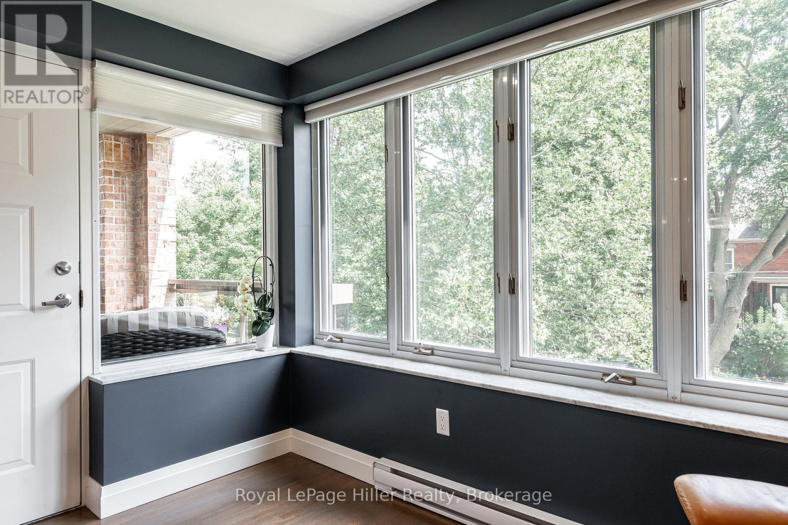 












205 - 30 FRONT STREET

,
Stratford,




Ontario
N5A7S3

