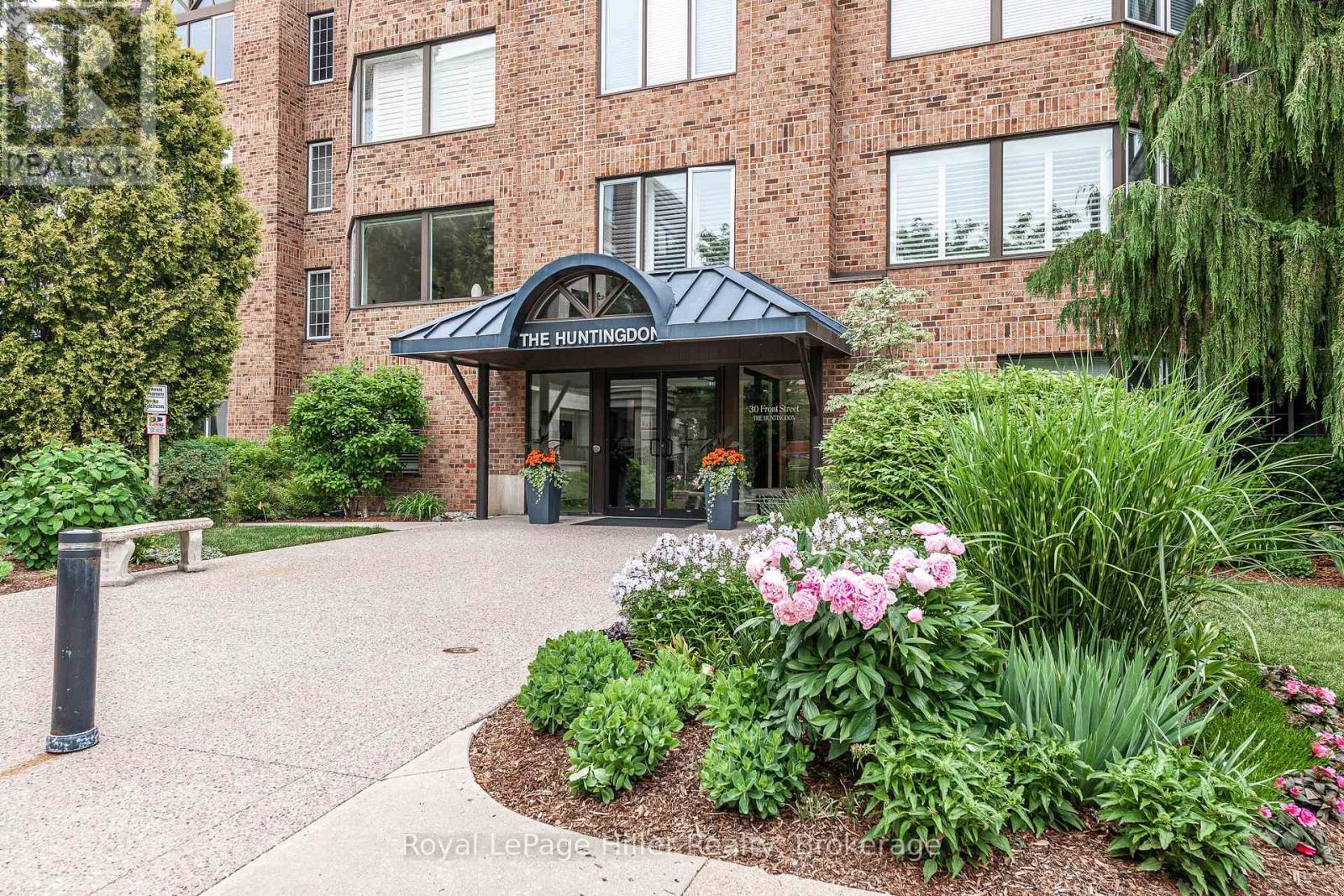 












205 - 30 FRONT STREET

,
Stratford,




Ontario
N5A7S3

