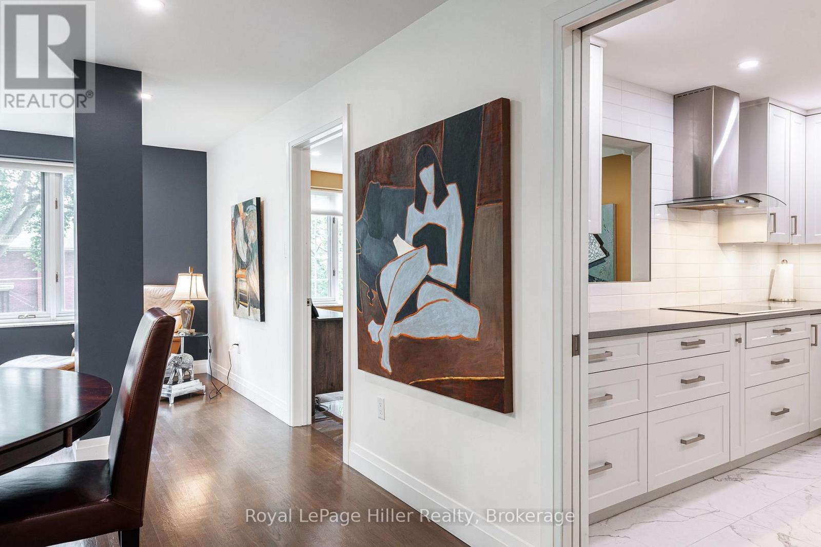 












205 - 30 FRONT STREET

,
Stratford,




Ontario
N5A7S3

