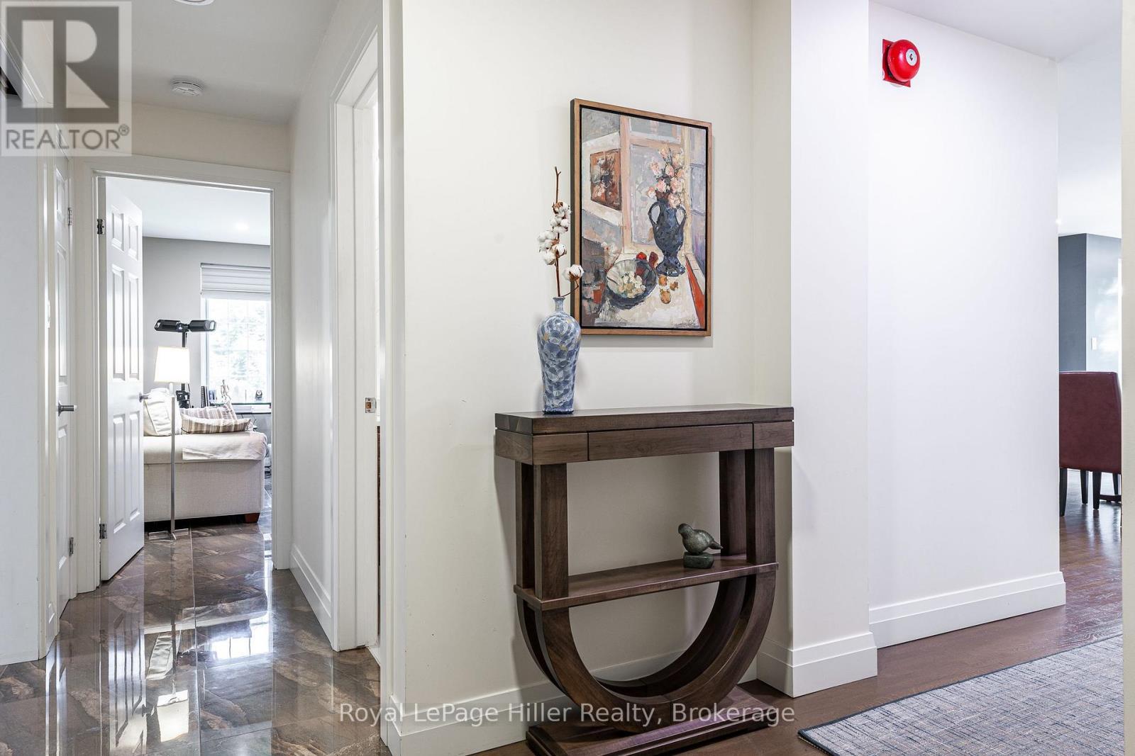 












205 - 30 FRONT STREET

,
Stratford,




Ontario
N5A7S3

