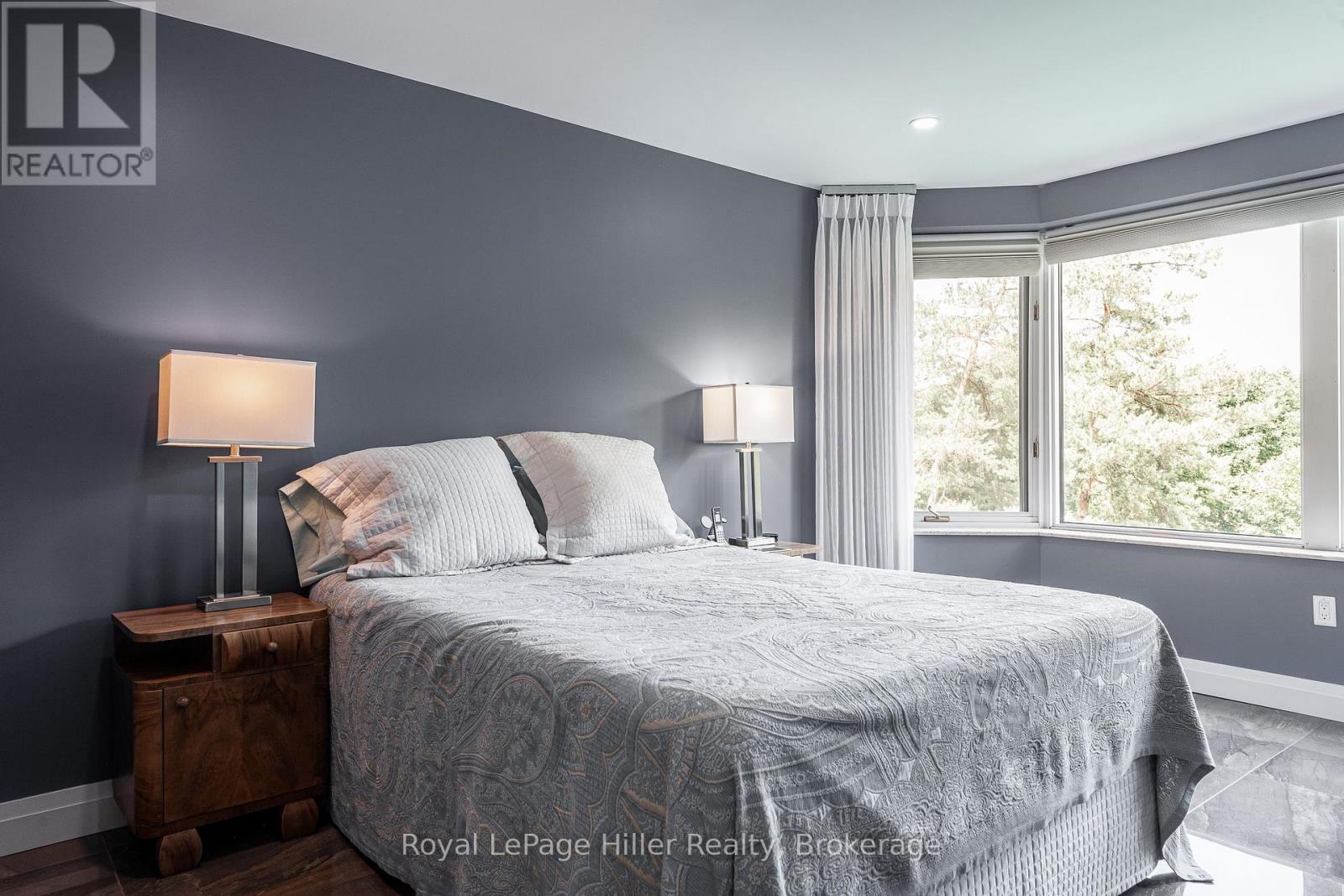 












205 - 30 FRONT STREET

,
Stratford,




Ontario
N5A7S3

