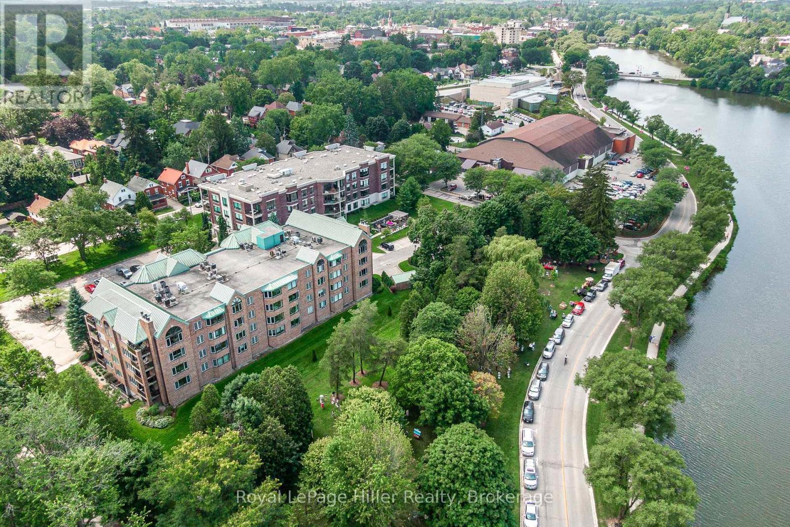 












205 - 30 FRONT STREET

,
Stratford,




Ontario
N5A7S3

