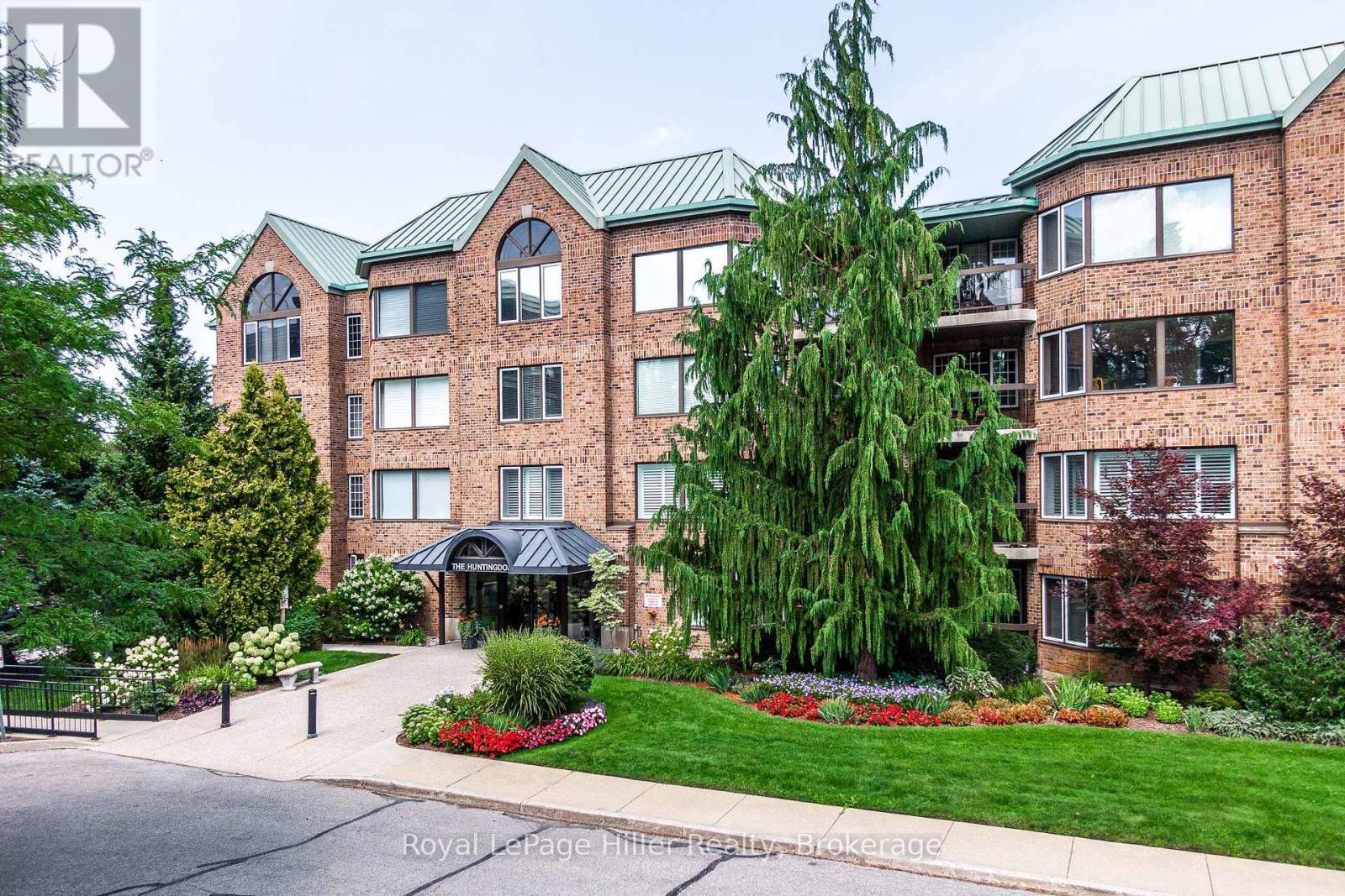 












205 - 30 FRONT STREET

,
Stratford,




Ontario
N5A7S3

