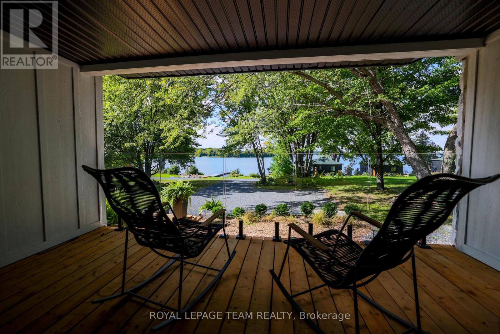 












551 LITTLE RIDEAU LAKE ROAD

,
Rideau Lakes,




Ontario
K0G1V0

