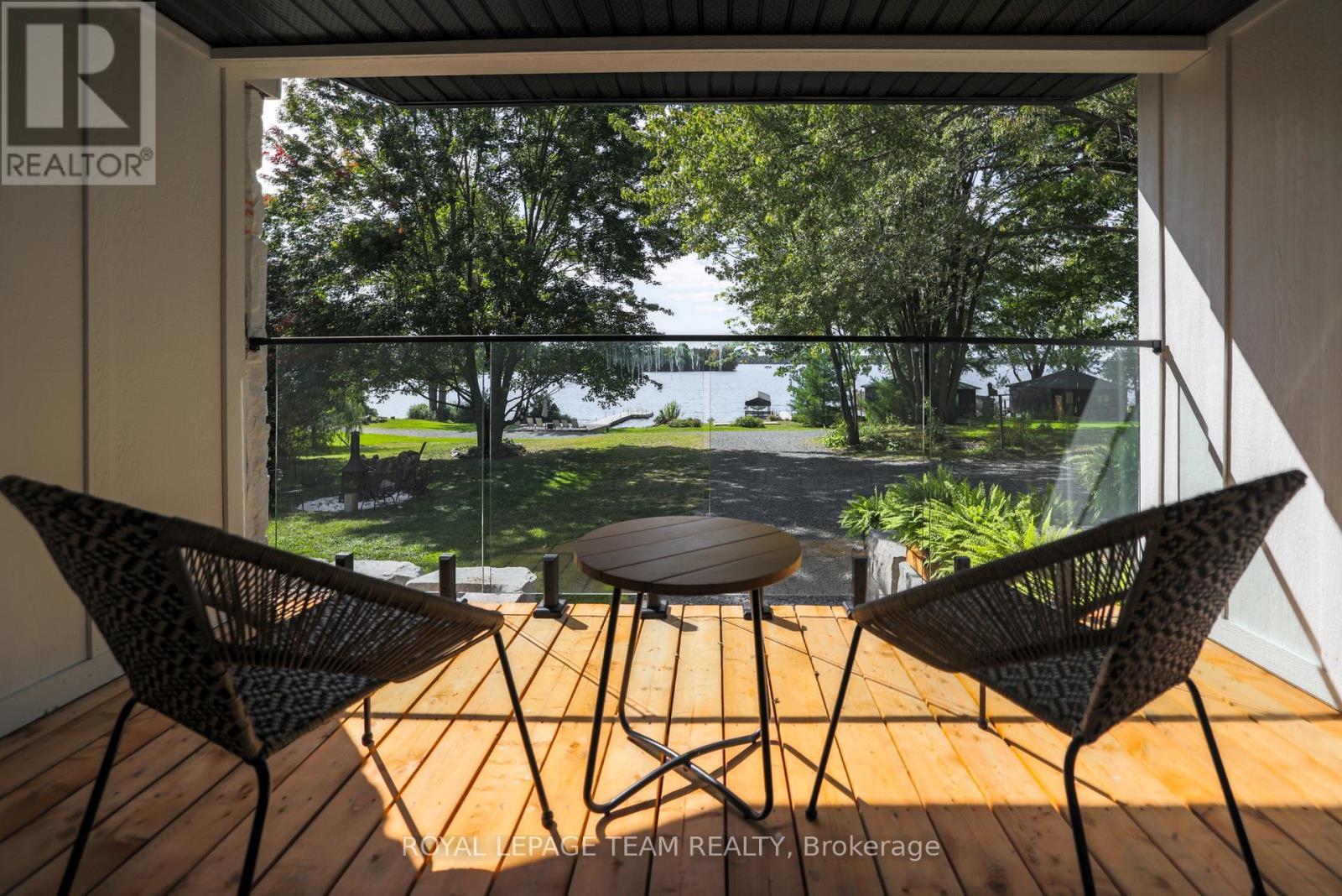 












551 LITTLE RIDEAU LAKE ROAD

,
Rideau Lakes,




Ontario
K0G1V0

