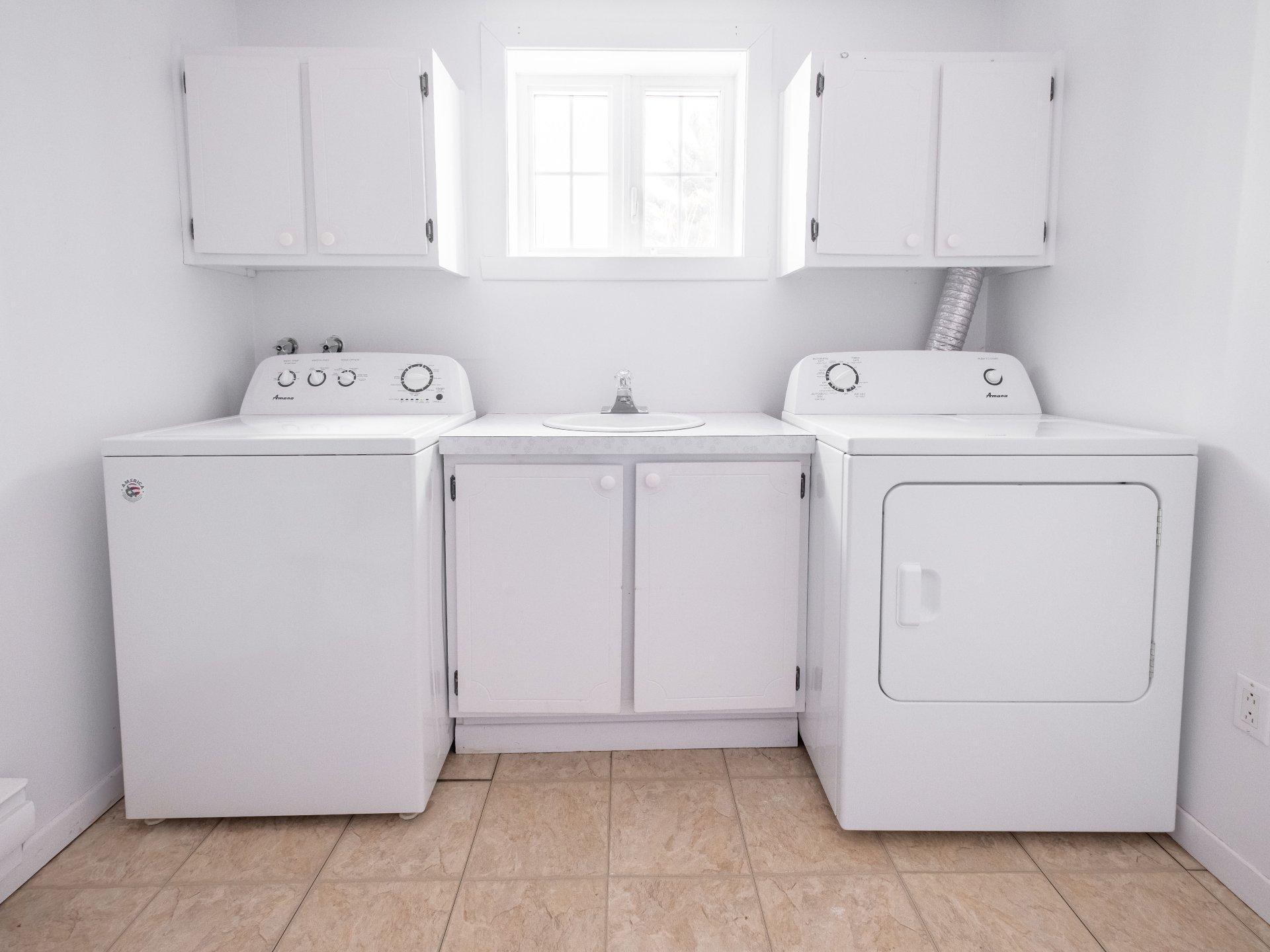 









327


Rue Lapierre

,
Sorel-Tracy,




QC
J3P5J1

