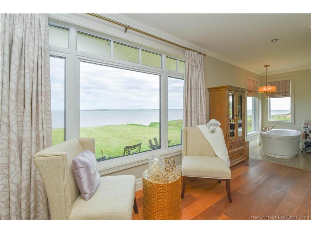 









307


rue de l'ILe

ST,
Caraquet,




NB
E1W 1B5

