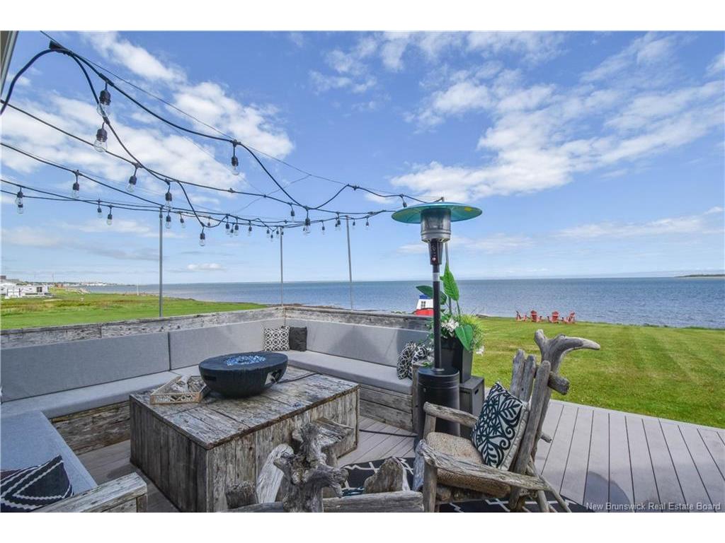









307


rue de l'ILe

ST,
Caraquet,




NB
E1W 1B5

