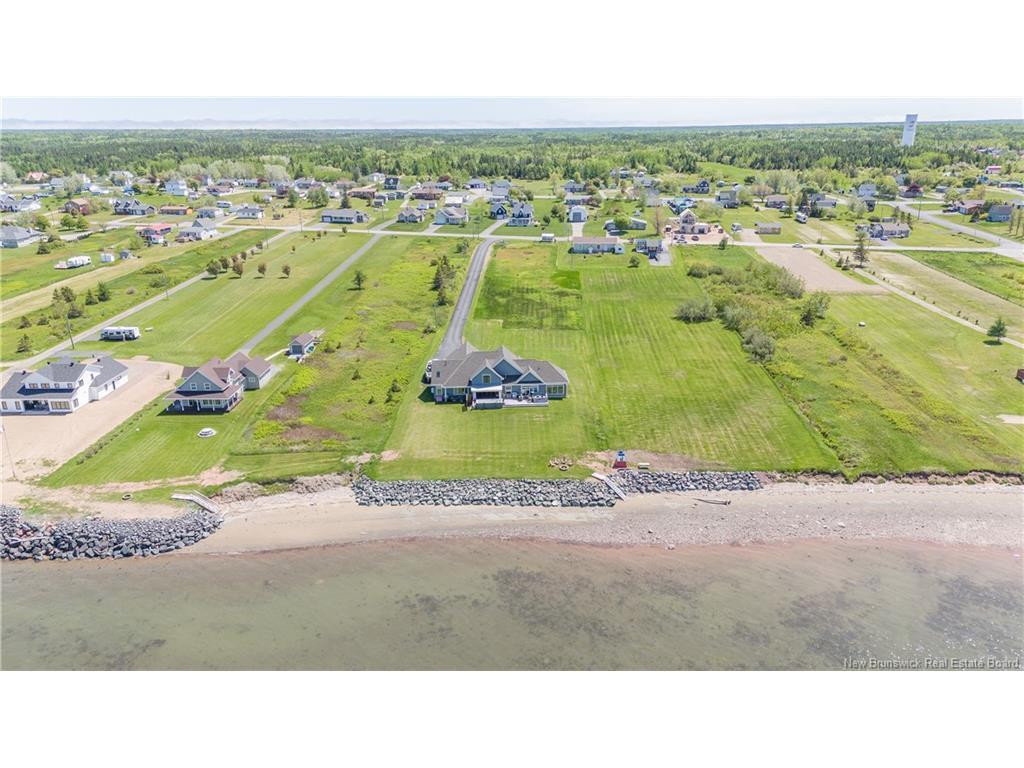 









307


rue de l'ILe

ST,
Caraquet,




NB
E1W 1B5

