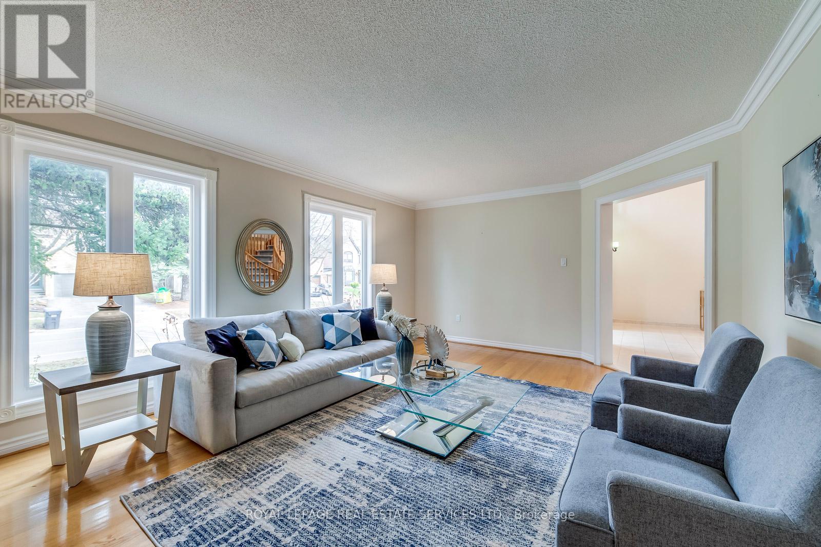 












4538 CREDIT POINTE DRIVE

,
Mississauga,




Ontario
L5M3L9

