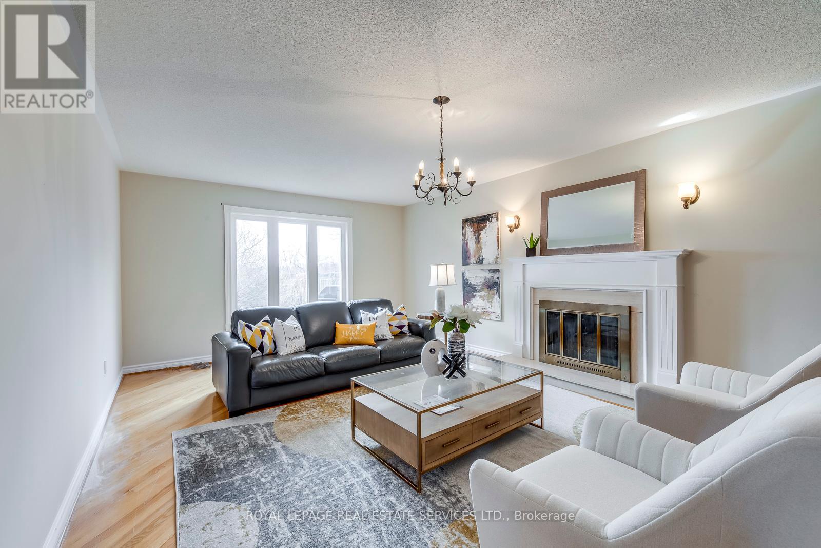 












4538 CREDIT POINTE DRIVE

,
Mississauga,




Ontario
L5M3L9

