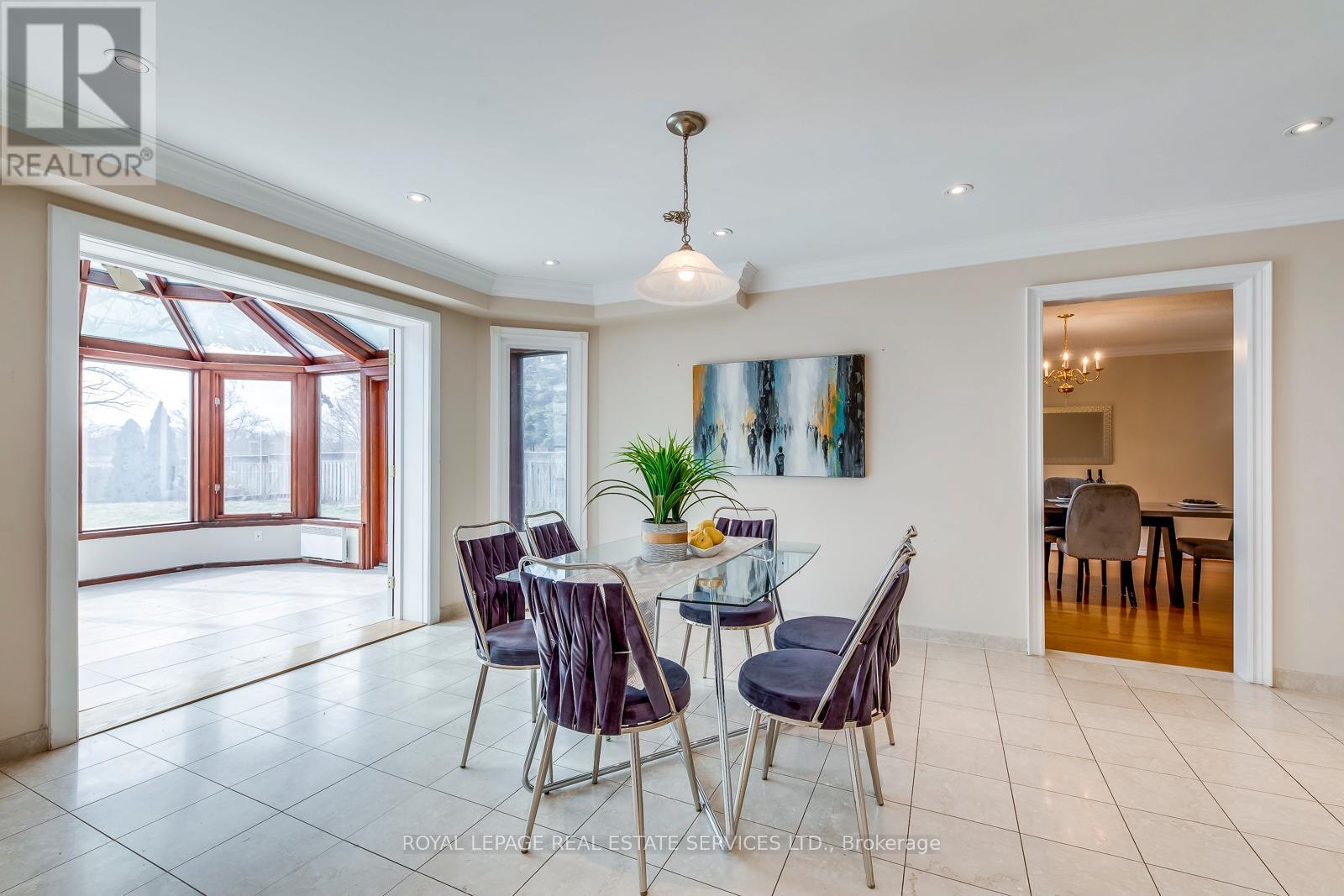 












4538 CREDIT POINTE DRIVE

,
Mississauga,




Ontario
L5M3L9

