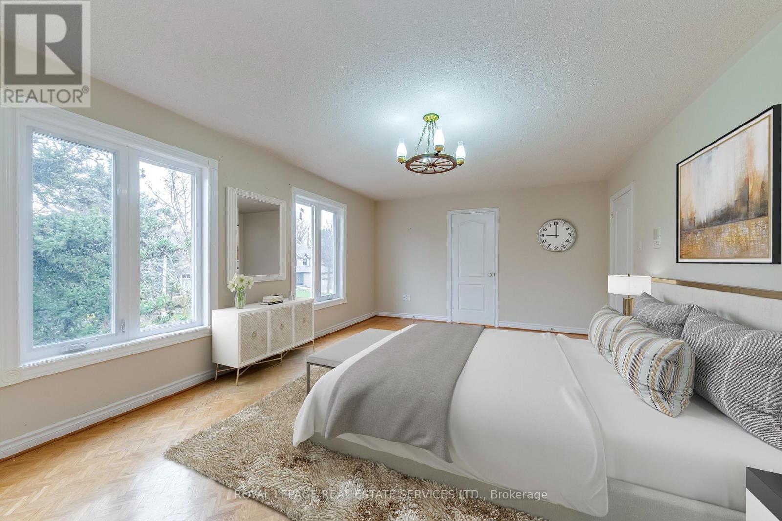 












4538 CREDIT POINTE DRIVE

,
Mississauga,




Ontario
L5M3L9

