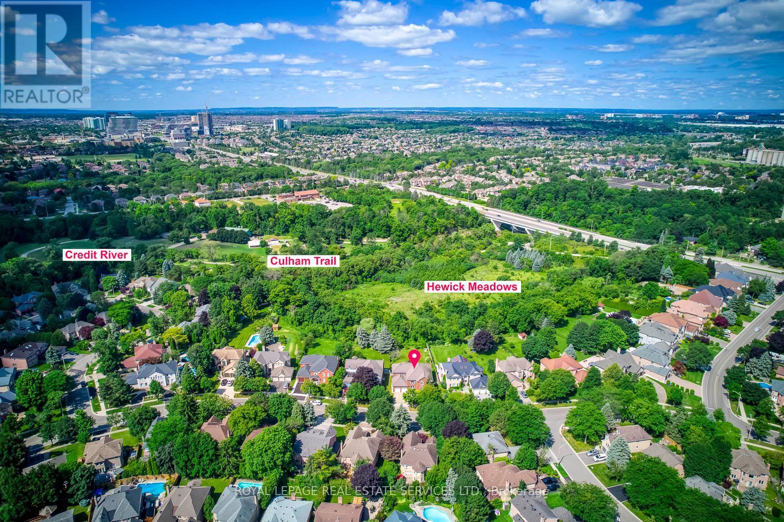 












4538 CREDIT POINTE DRIVE

,
Mississauga,




Ontario
L5M3L9

