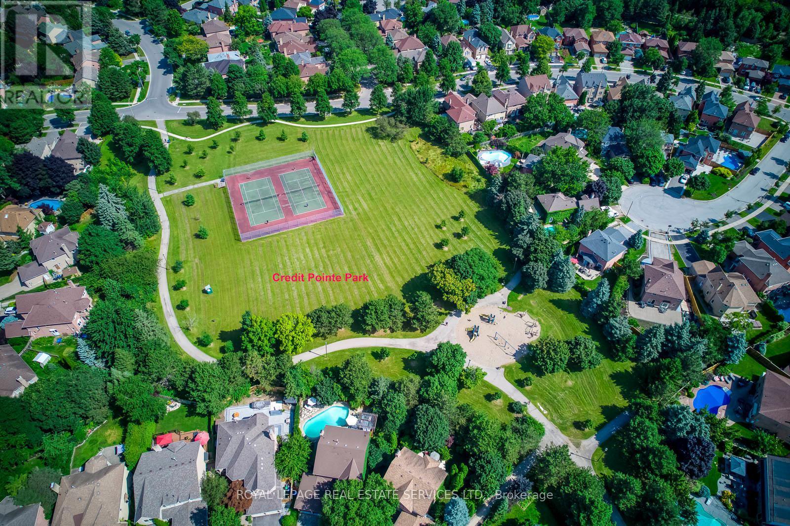












4538 CREDIT POINTE DRIVE

,
Mississauga,




Ontario
L5M3L9


