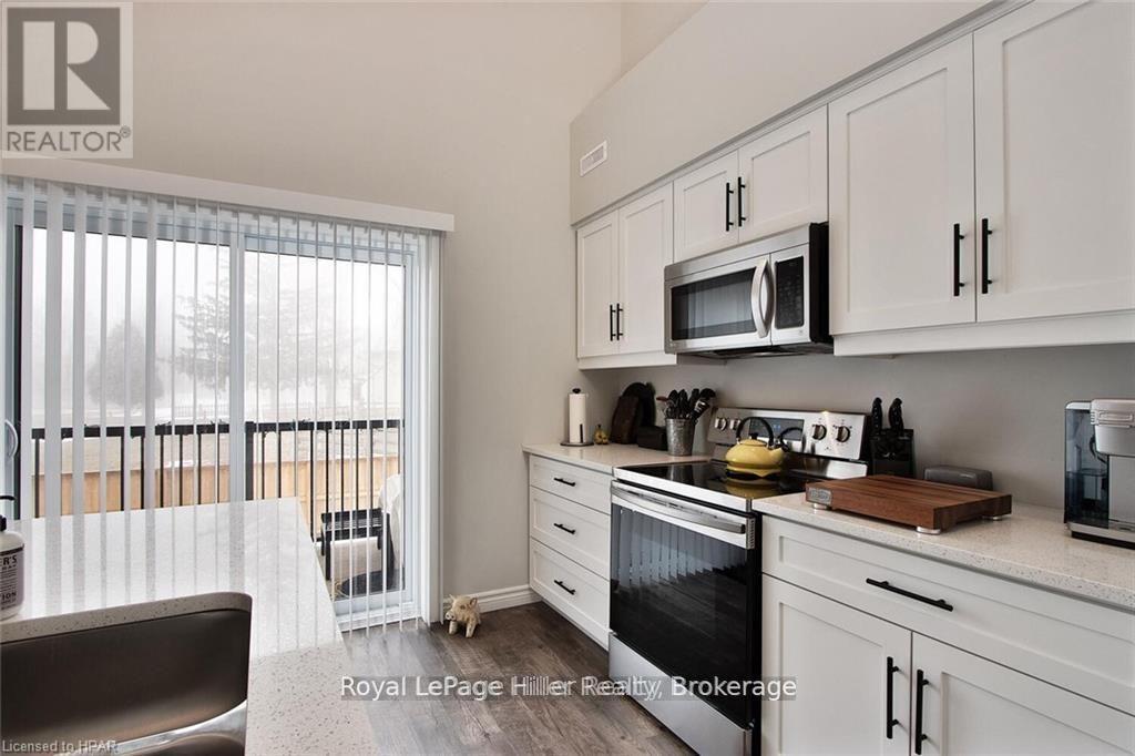 












9 - 3194 VIVIAN LINE 37 LINE

,
Stratford,




Ontario
N5A0J8

