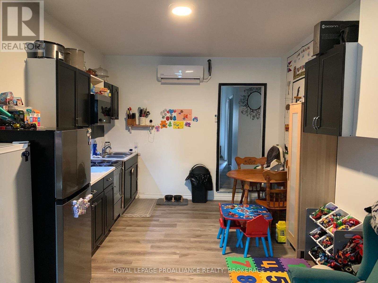 












115 SUPERIOR DRIVE

,
Loyalist (Amherstview),




Ontario
K0H1G0

