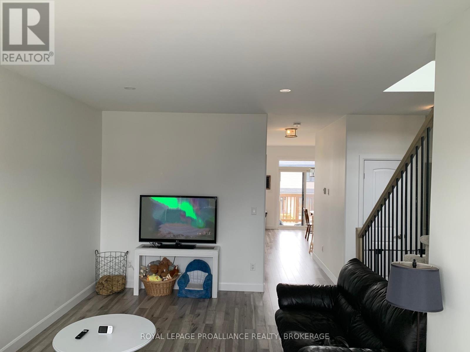 












115 SUPERIOR DRIVE

,
Loyalist (Amherstview),




Ontario
K0H1G0

