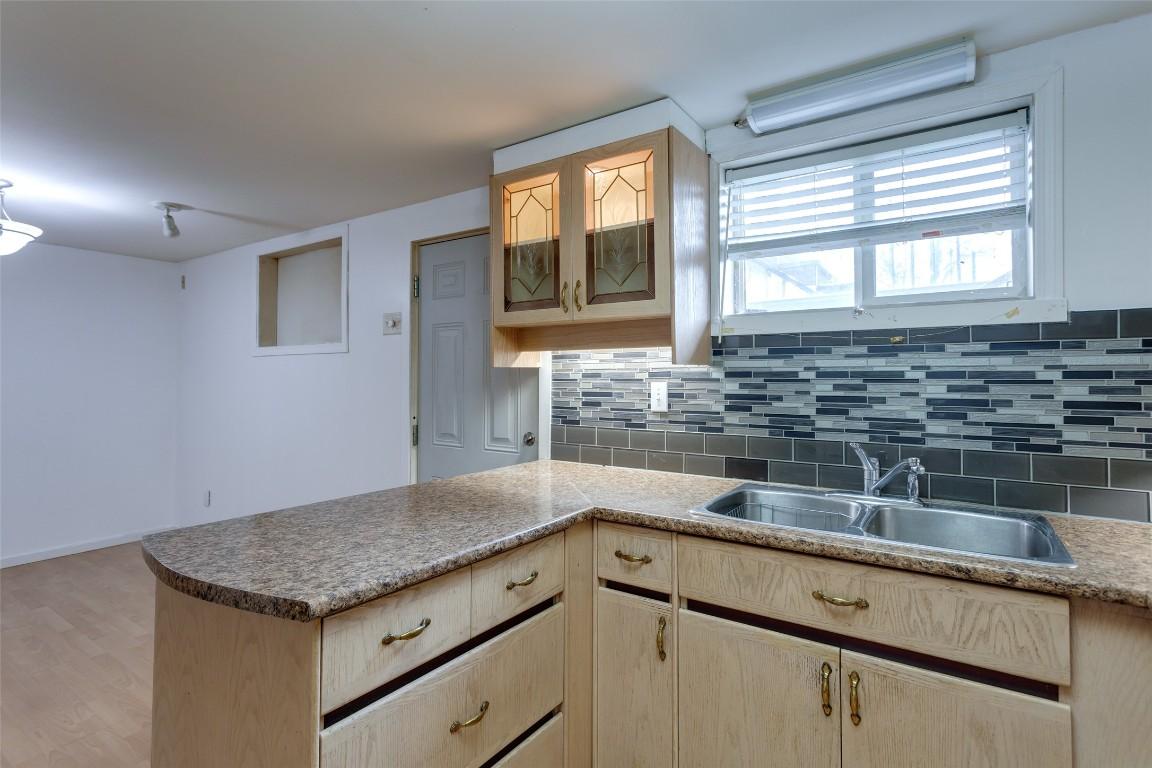 









1911


Cross

Road,
Kelowna,




BC
V1V 2E4

