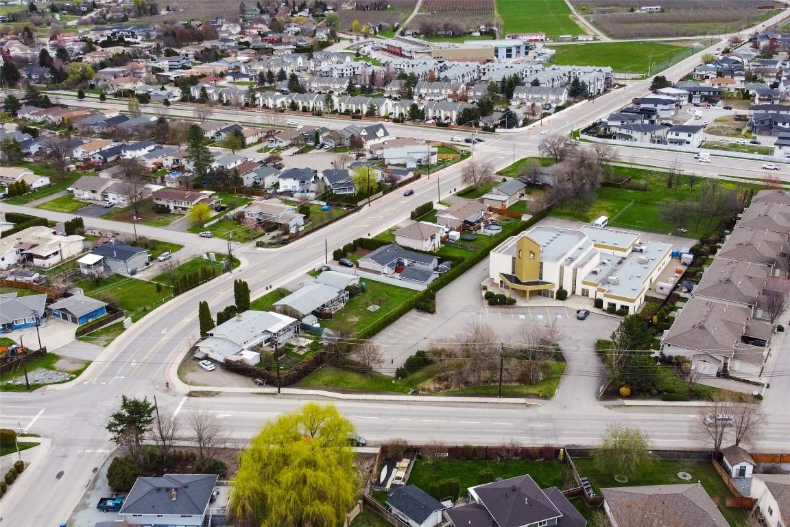 









1911


Cross

Road,
Kelowna,




BC
V1V 2E4

