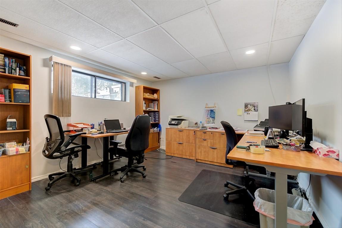 









1370


Springfield

Road,
Kelowna,




BC
V1Y 5V1

