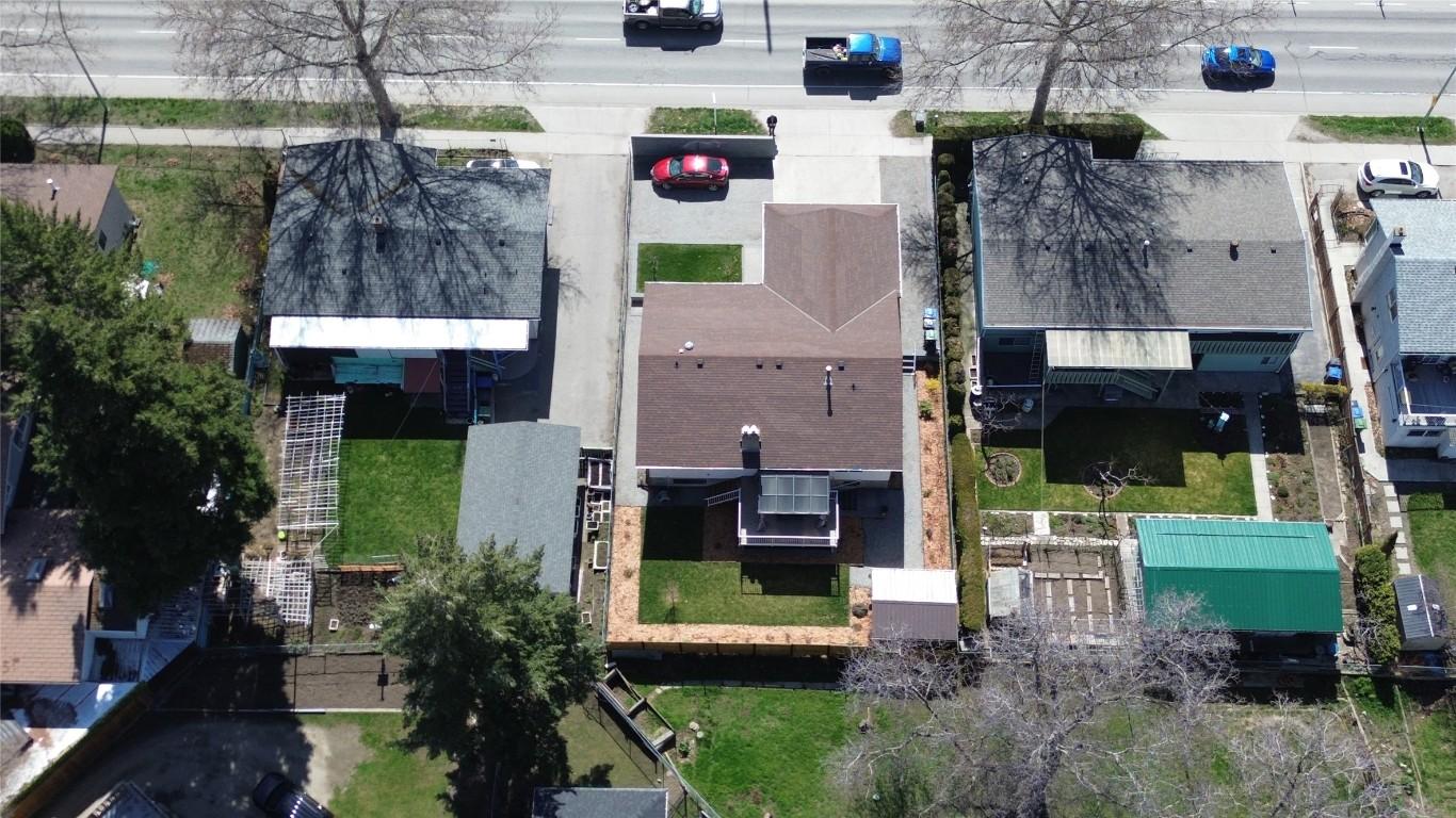 









1370


Springfield

Road,
Kelowna,




BC
V1Y 5V1

