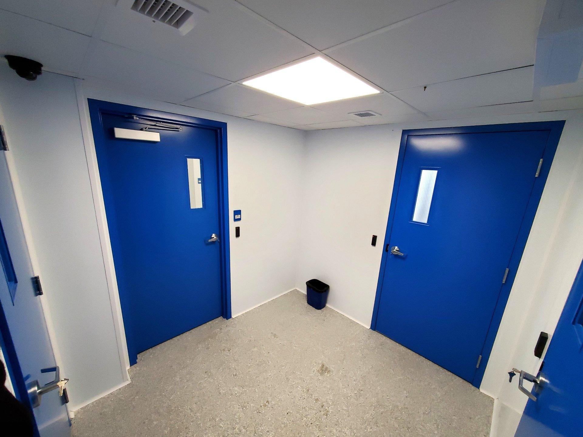 









3995


Boul. Lite

,
Laval (Saint-Vincent-de-Paul),




QC
H7E1A3


