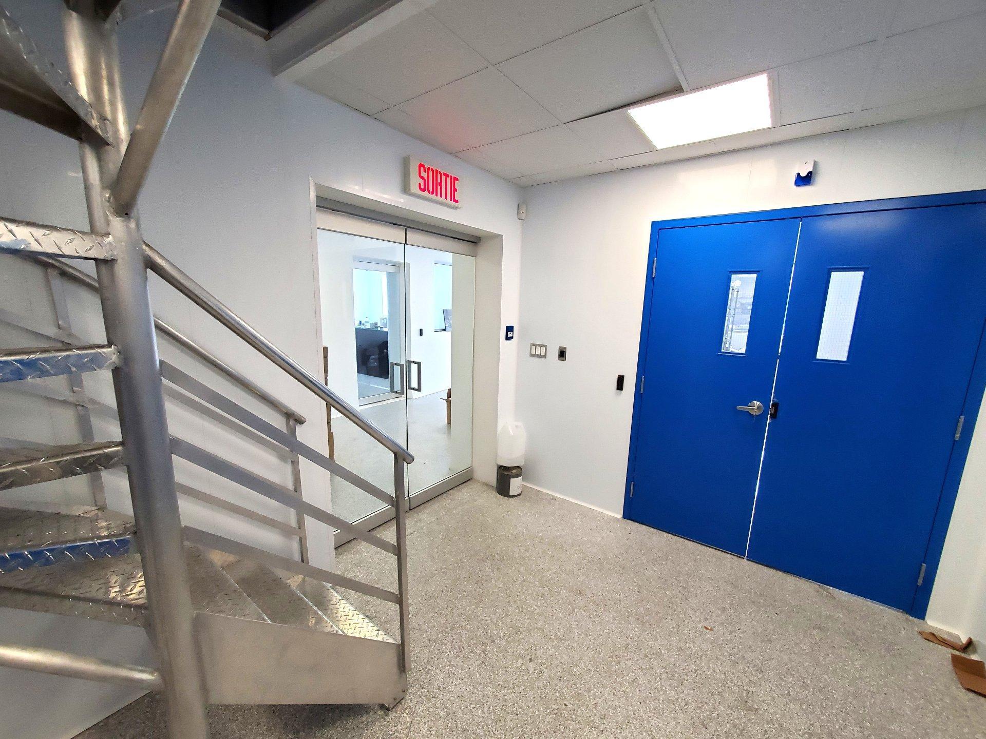 









3995


Boul. Lite

,
Laval (Saint-Vincent-de-Paul),




QC
H7E1A3

