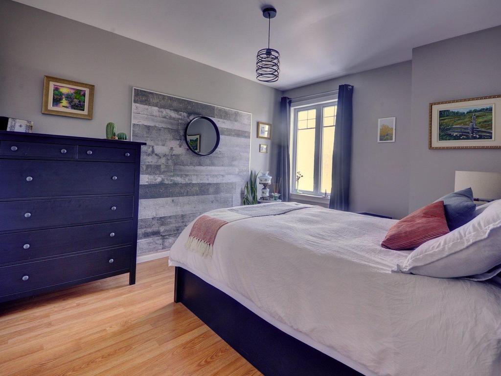 









14


Rue des Vinaigriers

, 5,
Rivière-du-Loup,




QC
G5R5L6

