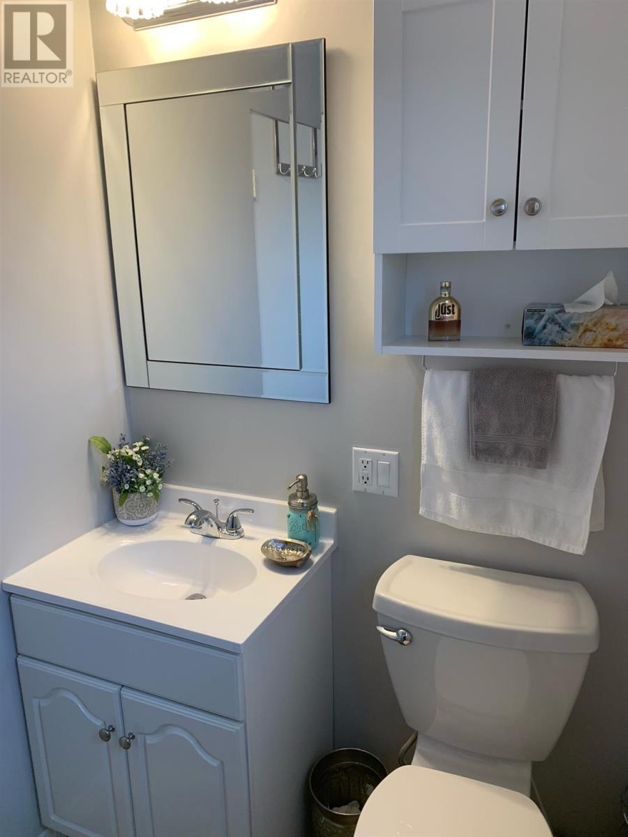 












23 Mississauga AVE # 28

,
Elliot Lake,




Ontario
P5A1E1

