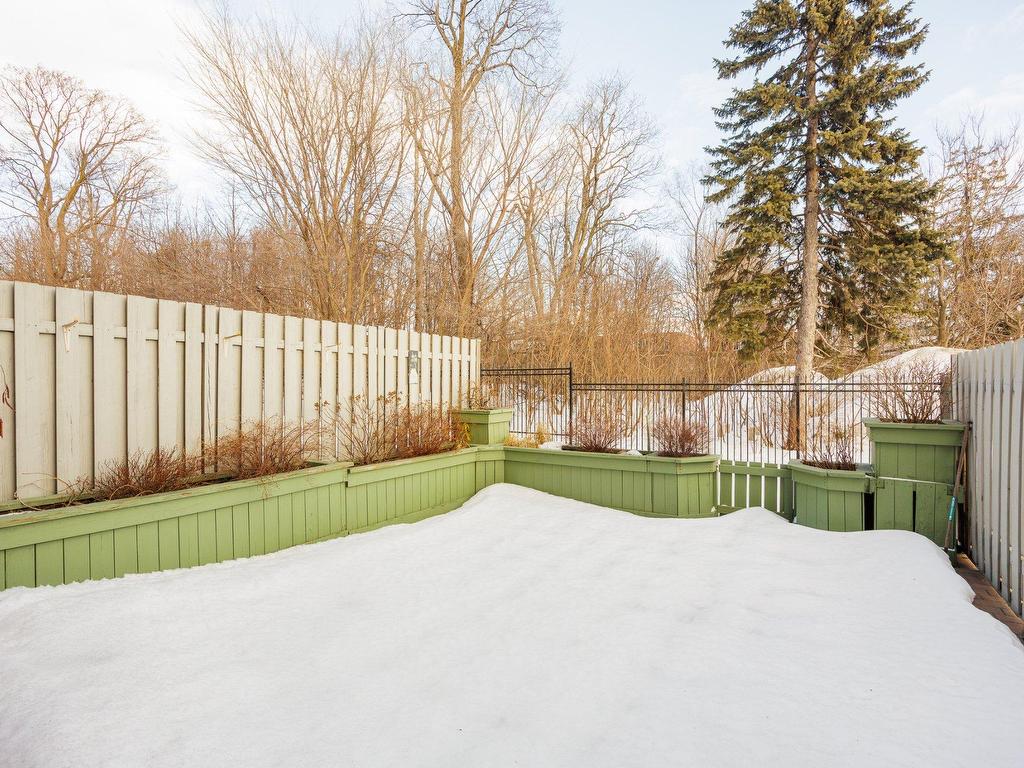 









4363Z


Boul. Décarie

,
Montréal (Côte-des-Neiges/Notre-Dame-de-Grâce),




QC
H4A3K4

