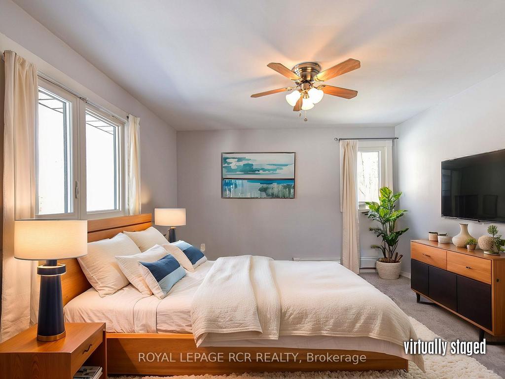 









1369


Ryerson

Boulevard,
Severn,




ON
L3V 6H4

