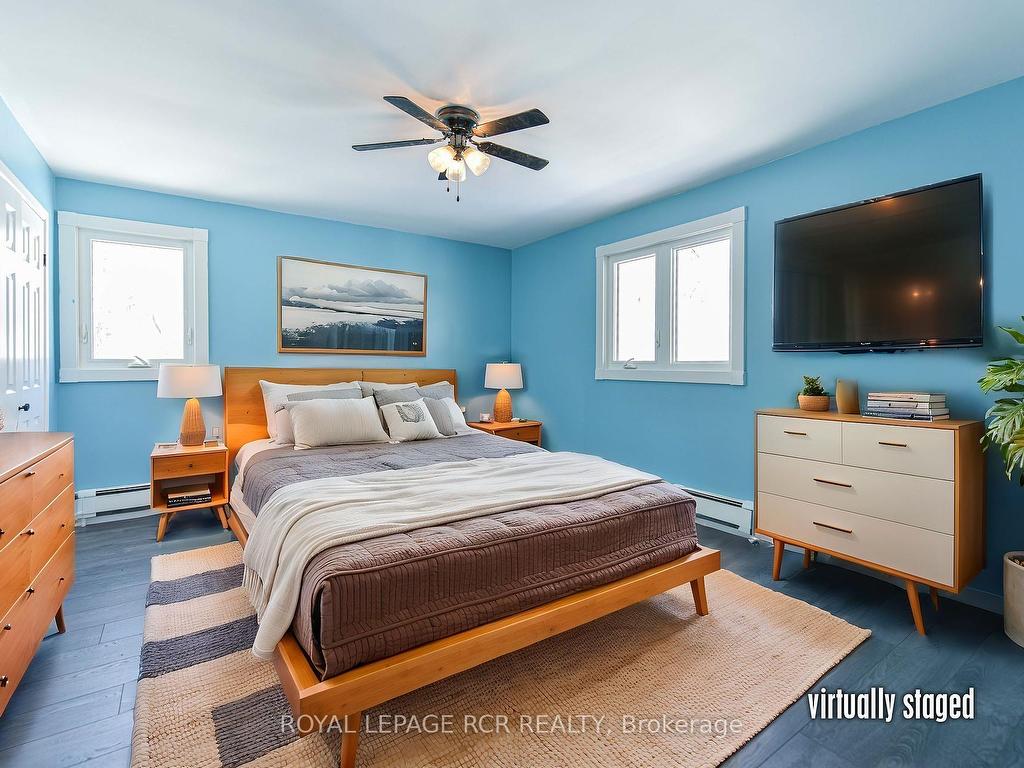 









1369


Ryerson

Boulevard,
Severn,




ON
L3V 6H4

