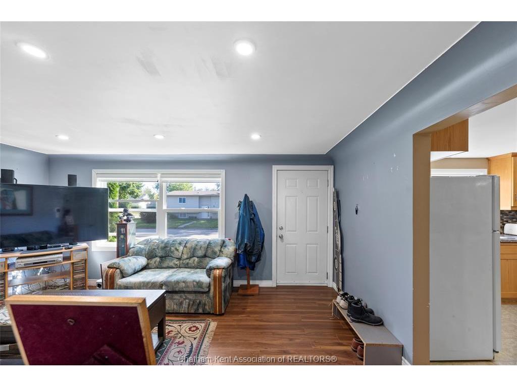 









30


Wilkinson

Street,
Chatham,




ON
N7M 4X5

