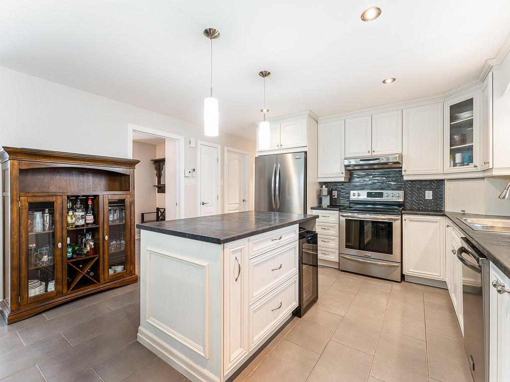 









944


Ch. de Knowlton

,
Lac-Brome,




QC
J0E2P0

