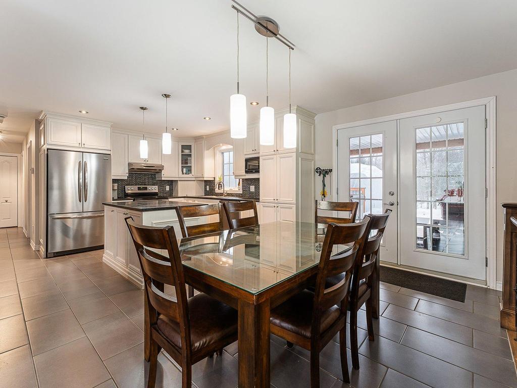 









944


Ch. de Knowlton

,
Lac-Brome,




QC
J0E2P0

