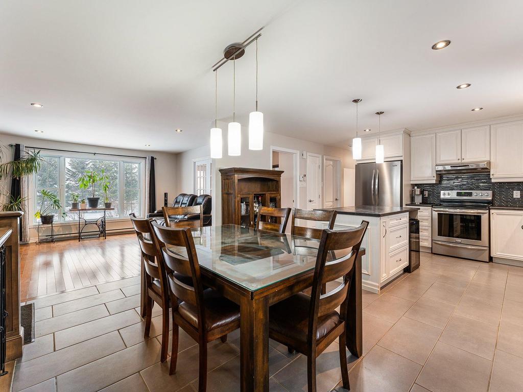 









944


Ch. de Knowlton

,
Lac-Brome,




QC
J0E2P0

