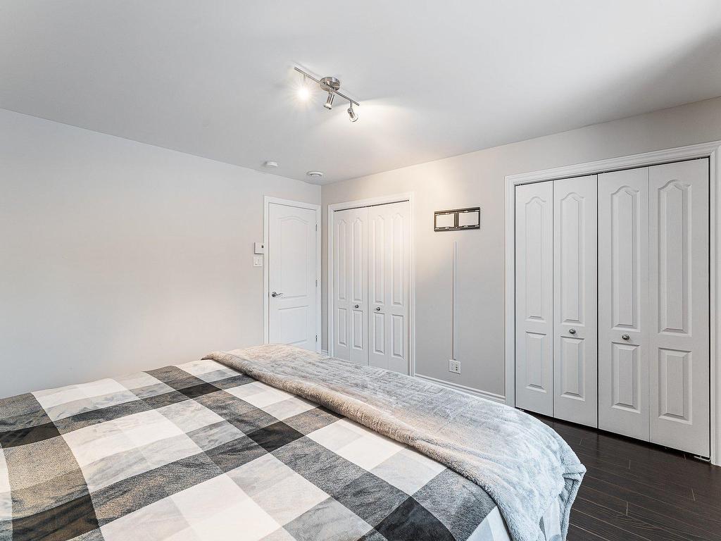 









944


Ch. de Knowlton

,
Lac-Brome,




QC
J0E2P0

