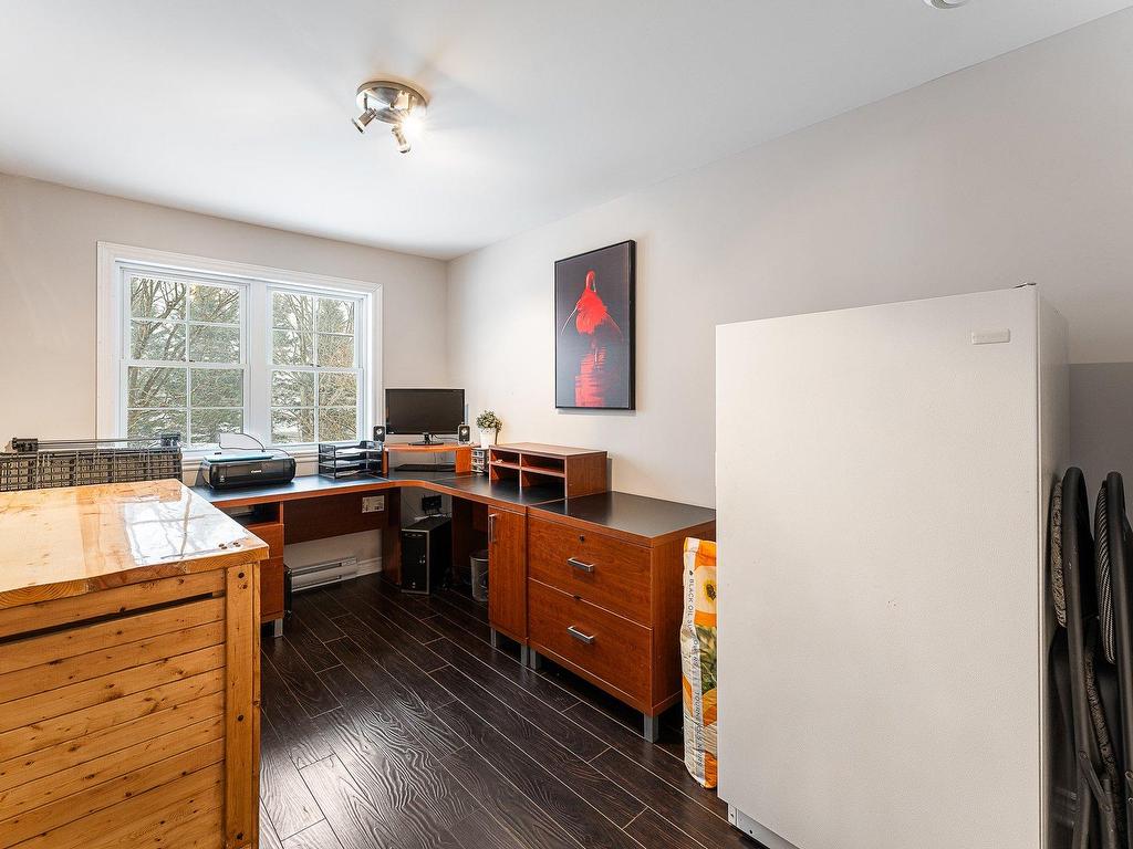 









944


Ch. de Knowlton

,
Lac-Brome,




QC
J0E2P0

