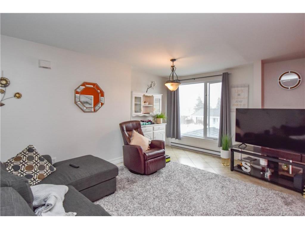 









116


1ère rue

ST,
Shippagan,




NB
E8S 1A3

