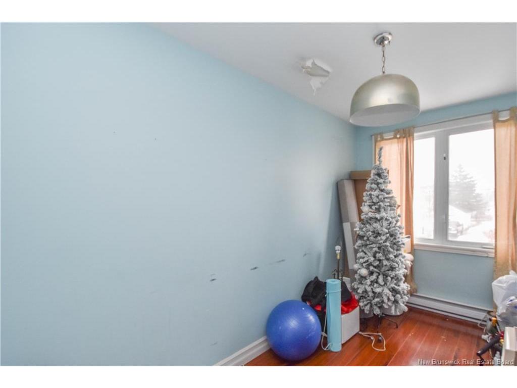 









116


1ère rue

ST,
Shippagan,




NB
E8S 1A3

