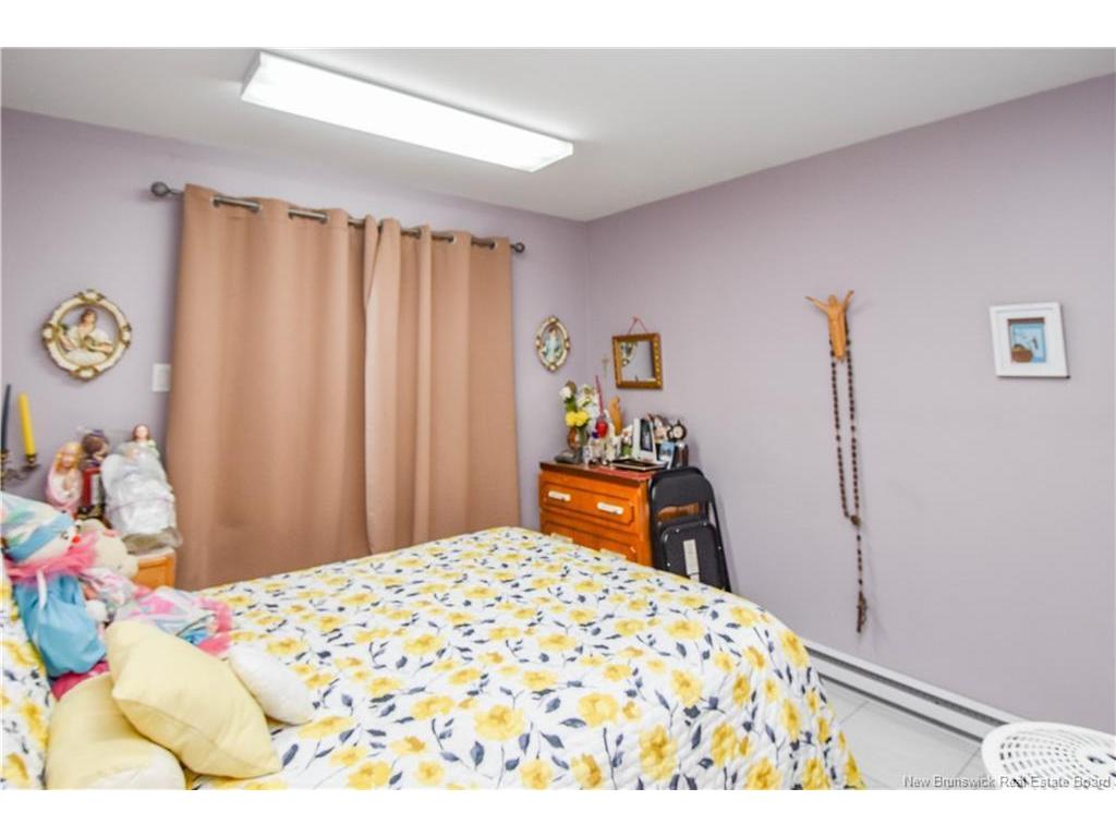 









116


1ère rue

ST,
Shippagan,




NB
E8S 1A3


