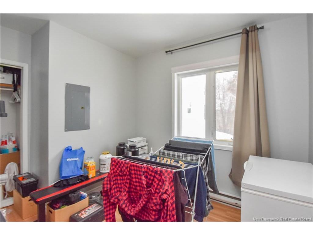 









116


1ère rue

ST,
Shippagan,




NB
E8S 1A3

