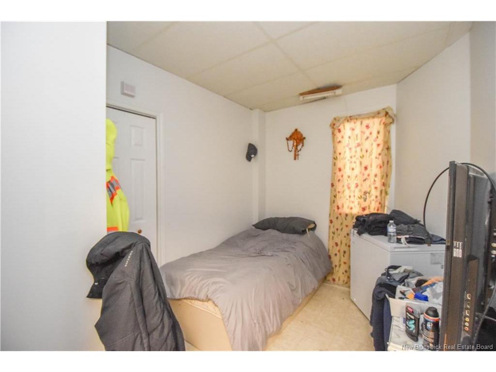 









116


1ère rue

ST,
Shippagan,




NB
E8S 1A3

